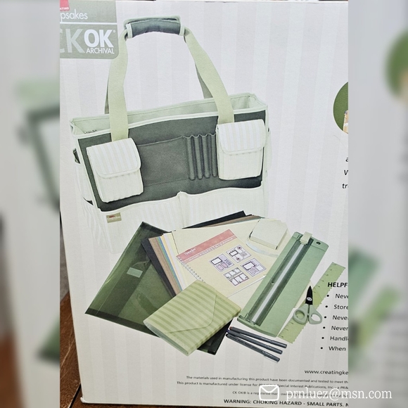Creating Keepsakes Basic Essential Tote - Picture 6 of 9